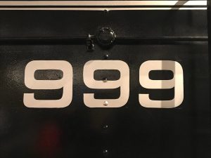 999