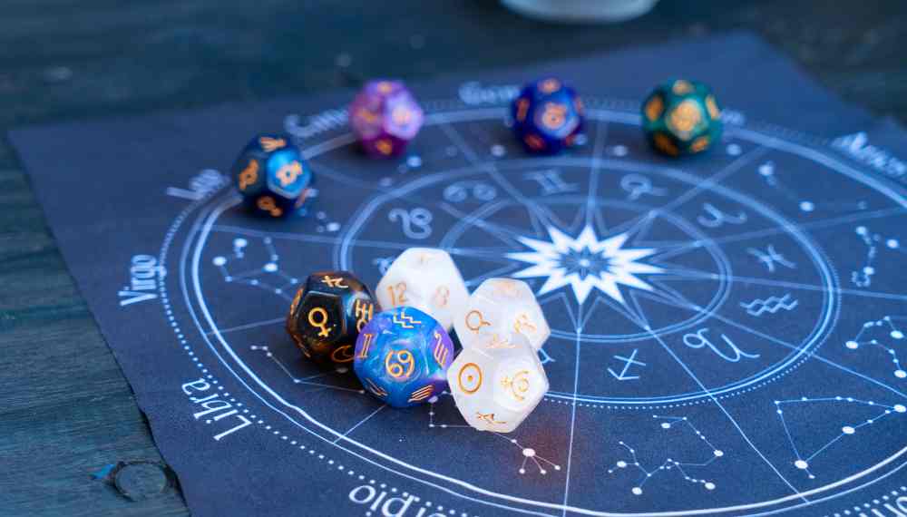 Astrology and divination dice
